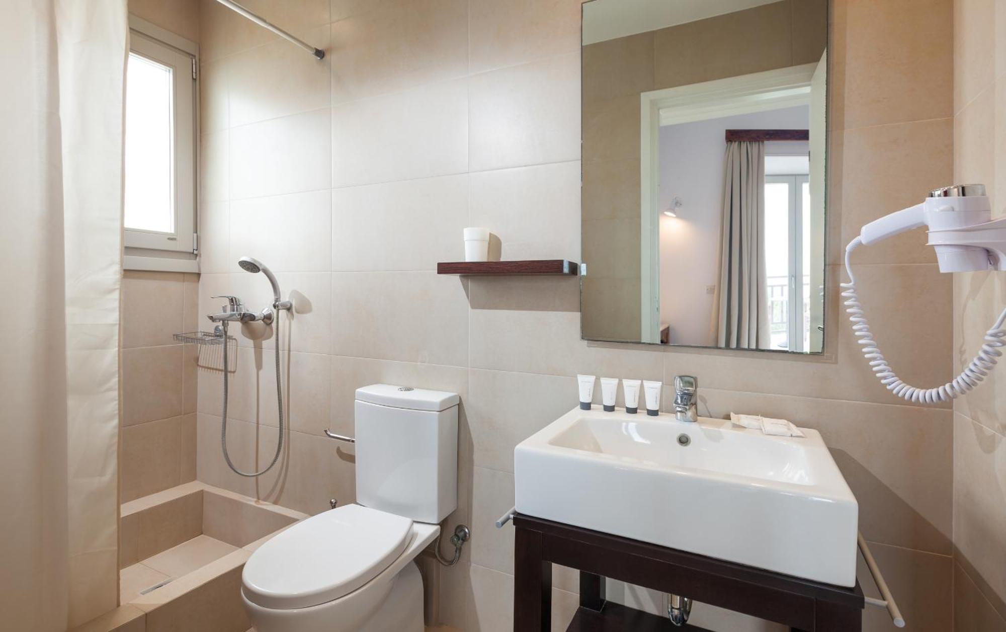 Hydroussa Skyros Hotel Bagian luar foto